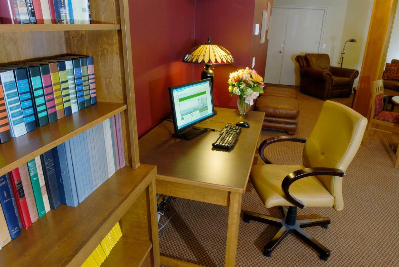 Overleaf Lodge And Spa ヤハッツ エクステリア 写真